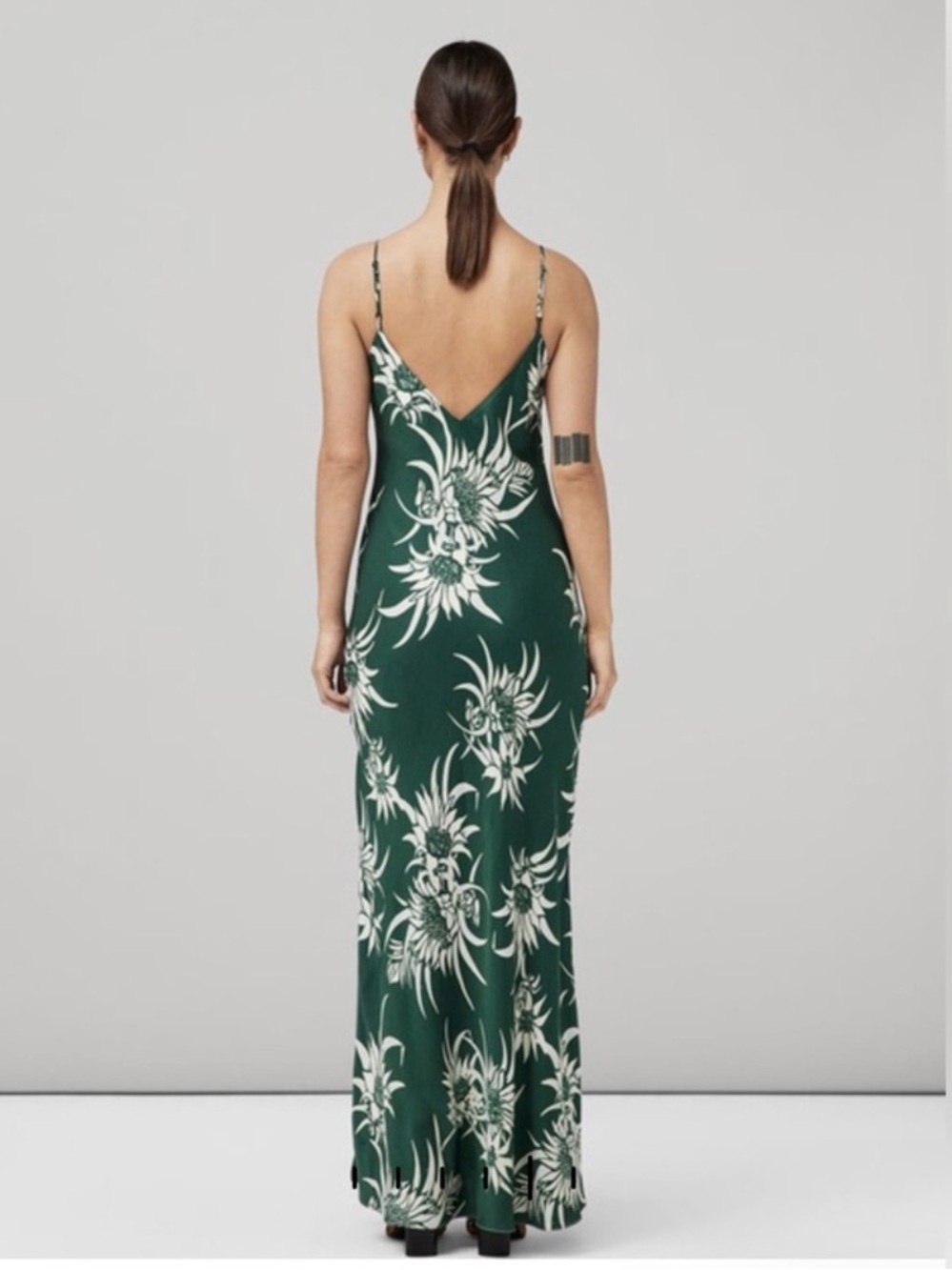 Rag and Bone Larissa Silk Slip Dress in Green Multi Size: 00 - Picture 15 of 16